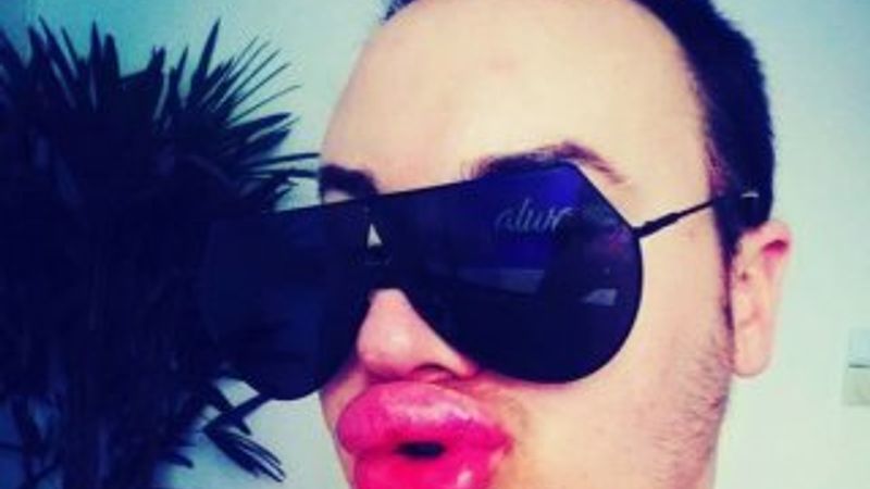 Marilyn Monroe gibi olmaya çalışan Fransız