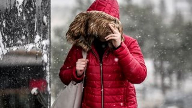 Kar, İstanbul'a uğradı gitti