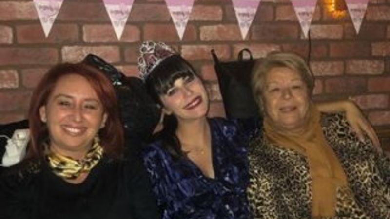 Kıvılcım Ural'ın baby shower partisi