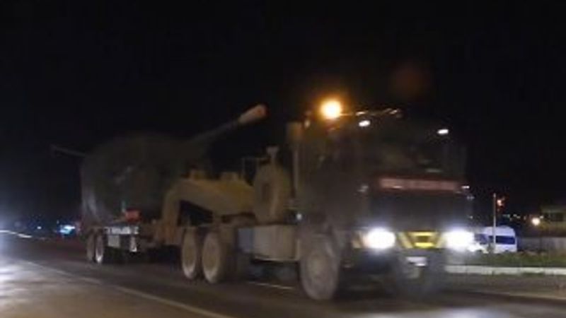 Suriye sınırına obüs sevkiyatı