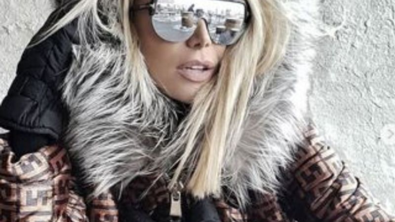 Gülşah Saraçoğlu: Kürksüz üşüyorum