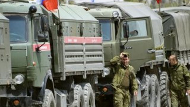 Ruslar Münbiç'te devriyeye başladı