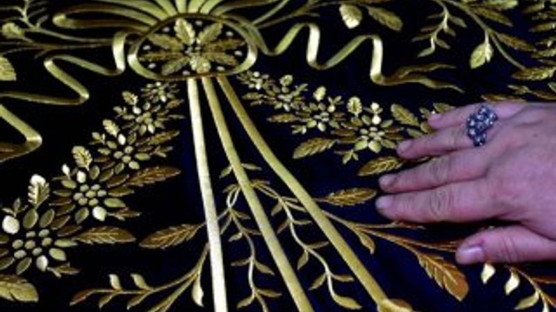 Esma Sultan Türbesi'ndeki puşide değiştirilecek