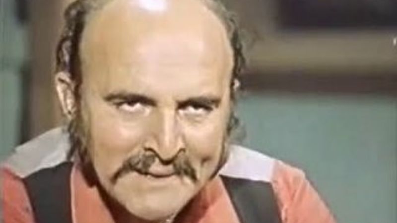 Sanatçı Öztürk Serengil anılacak