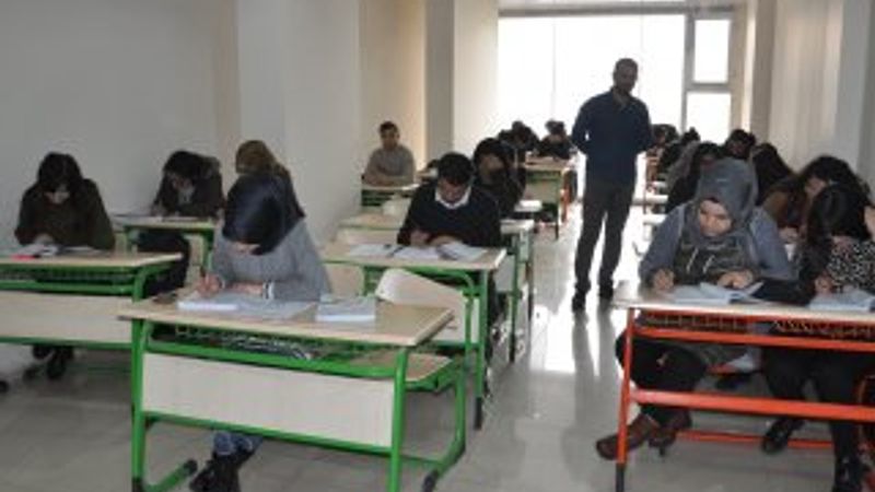 Yüksekovalı öğrencilerden sınav merkezi talebi