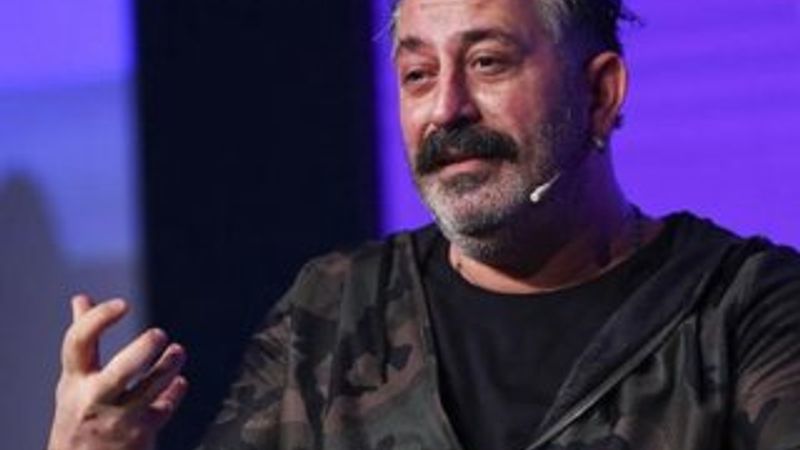 Cem Yılmaz sözünü tuttu