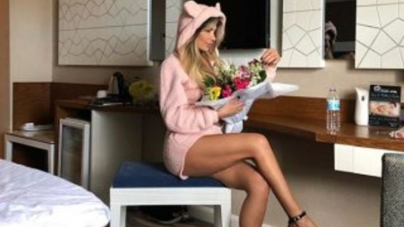 Hatice: Yediklerinizi değil giydiklerinizi paylaşın