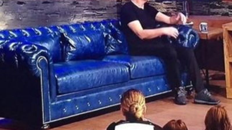 Acun Ilıcalı yeni sevgilisi Itır'ı yanından ayırmıyor