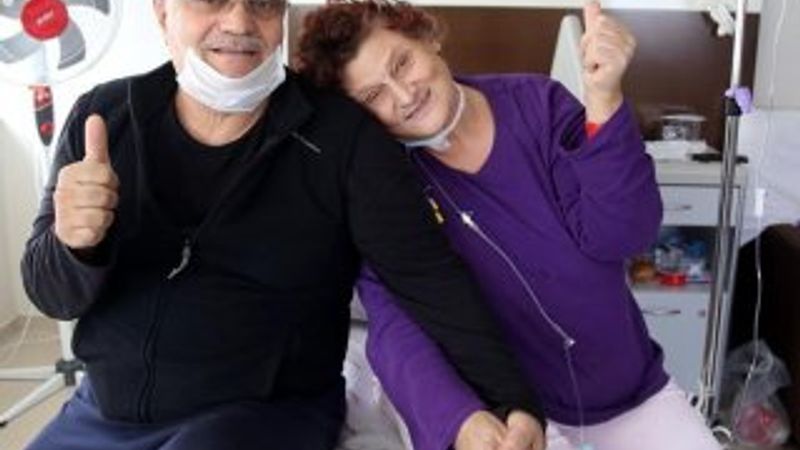 47 yıllık eşine 'nakil sürprizi' yaptı