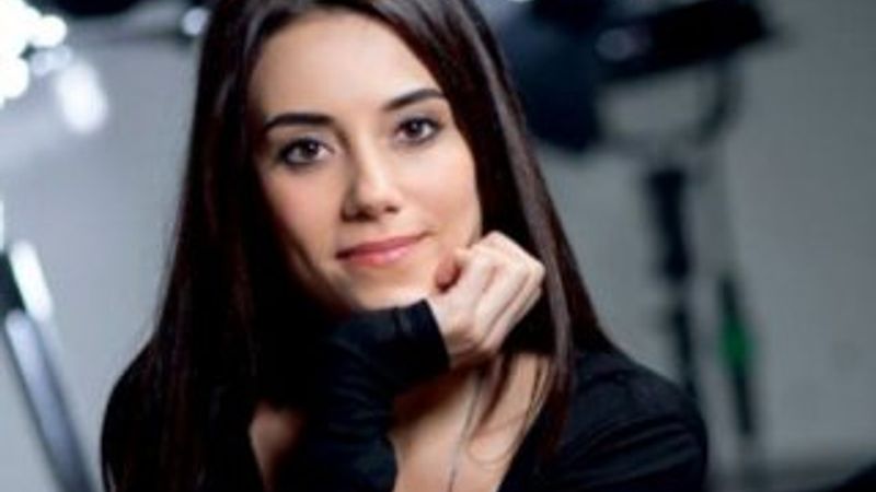 Cansu Dere aradığını buldu