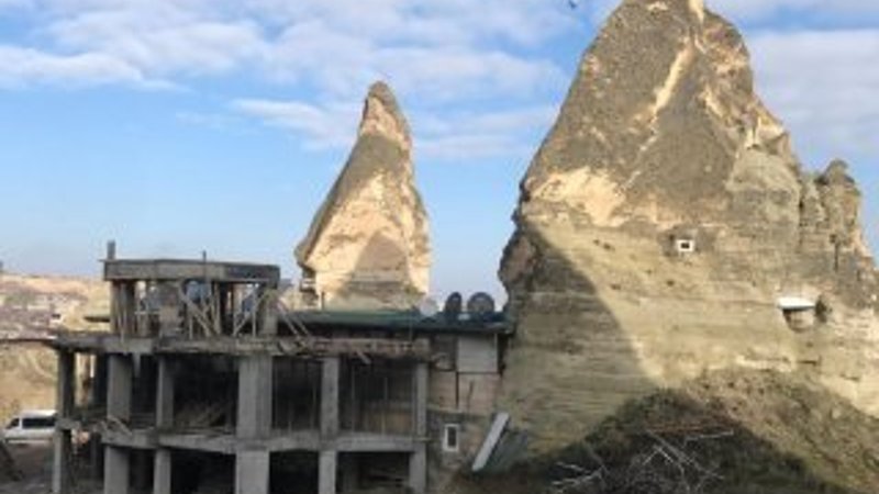 Kapadokya'daki kaçak yapılar yıkılıyor