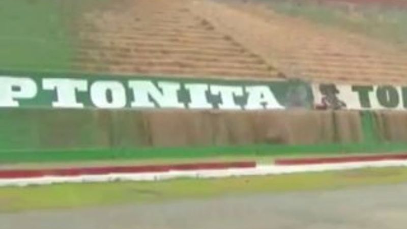 Brezilya’da maçta stadı su bastı