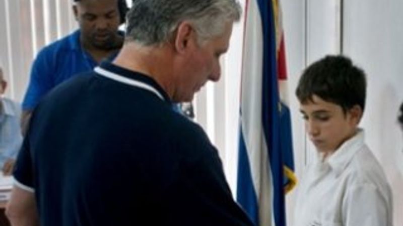 Küba'da anayasa değişikliği kabul edildi