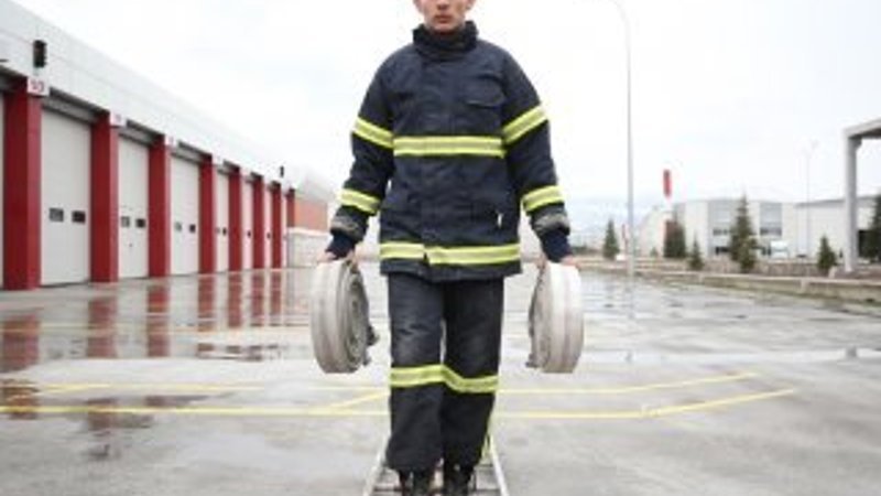 Olimpiyat hedefine itfaiye parkurunda hazırlanıyor