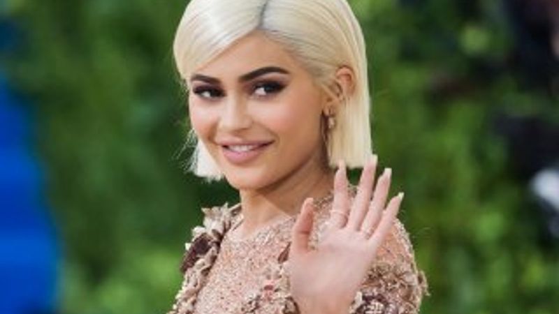 Dünyanın en genç milyarderi Kylie Jenner