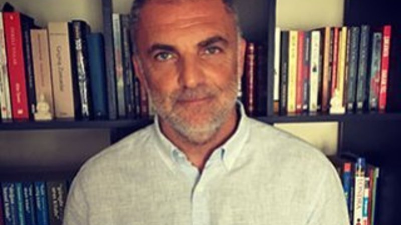 Hakan Yel ile 9. romanı “Bir Daha” ve ilginç yaşamını konuştuk