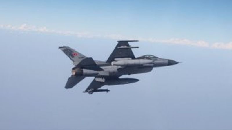 TSK Irak'taki PKK mevzilerini vurdu