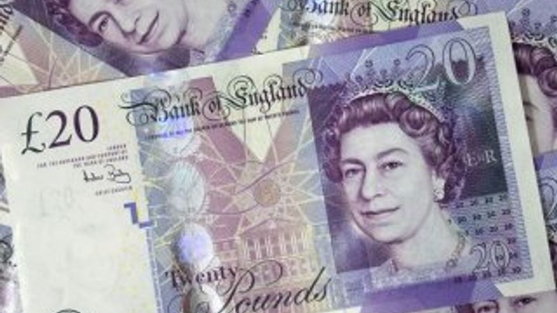 Sterlin Brexit yüzünden dalgalandı