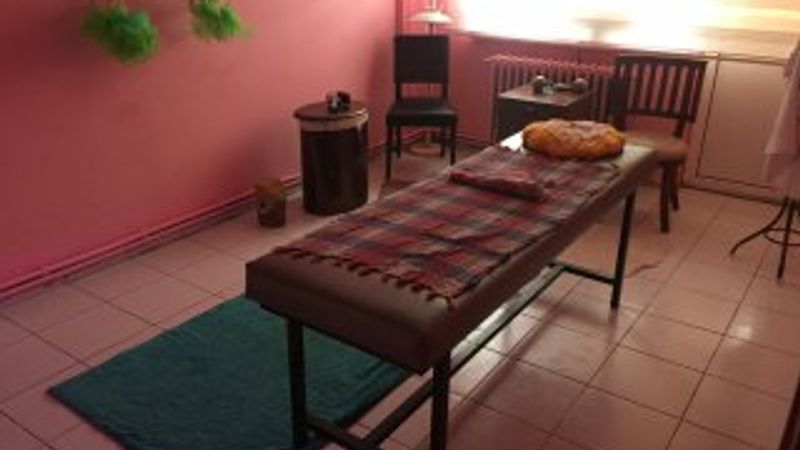 Masaj salonlarından rüşvet toplayan polislere tutuklama