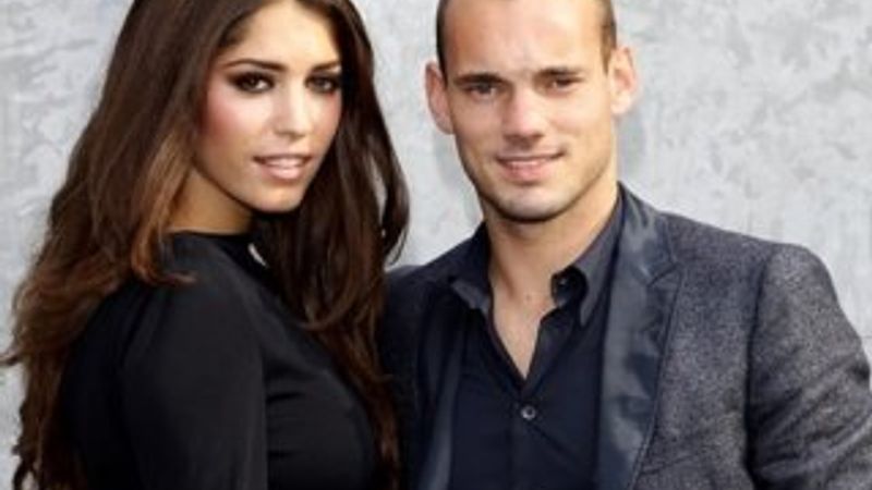 Sneijder kliniğe yatarsa Yolanthe'yle barışacak