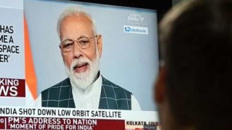 Hindistan uydu vurdu