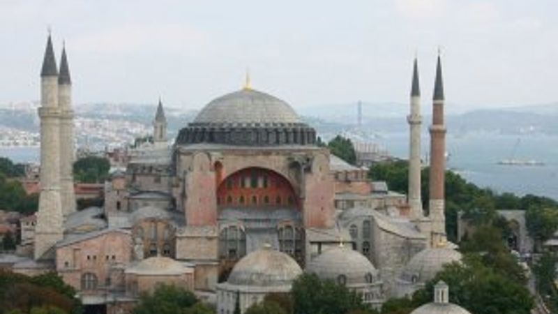 Yunanistan'da Ayasofya endişesi
