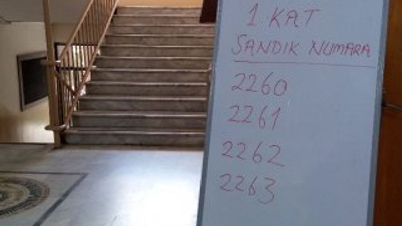 Okullarda seçim hazırlıkları başladı