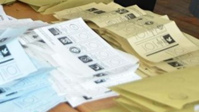 AK Parti İstanbul'un tüm ilçelerinde itiraz edecek