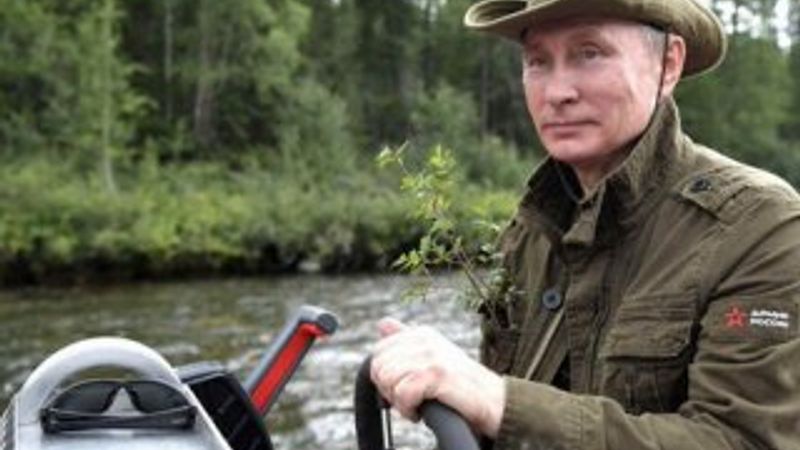 Putin'in giydiği montun satışı başladı