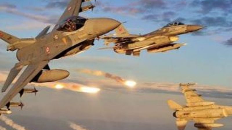 Irak'ın kuzeyinde PKK sığınakları vuruldu