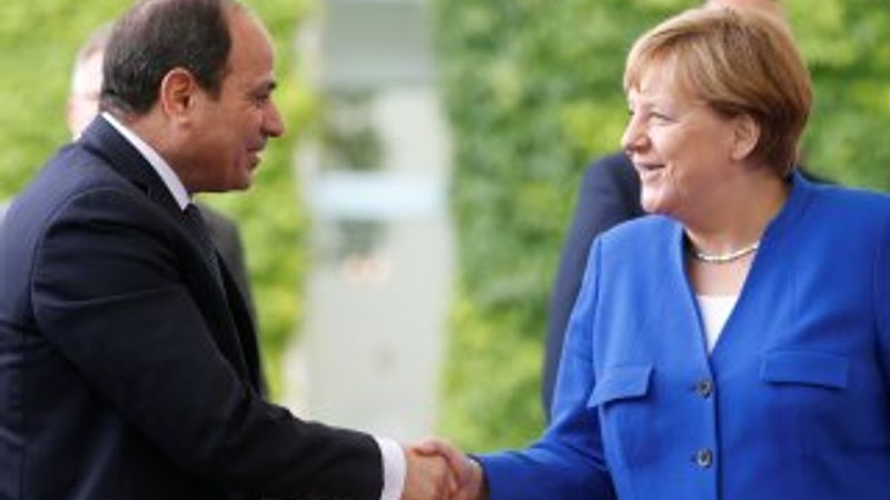 Sisi ile Merkel görüşme gerçekleştirdi