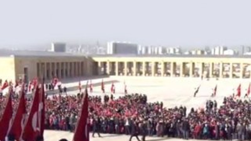 23 Nisan törenleri Anıtkabir'de