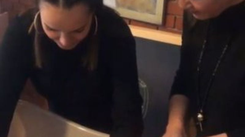 Bengü bebek nasıl yıkanır öğrendi