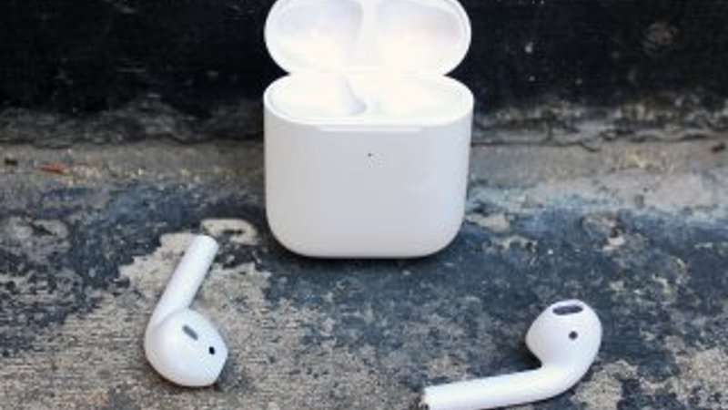 Apple, AirPods 3 için çalışmalara başladı