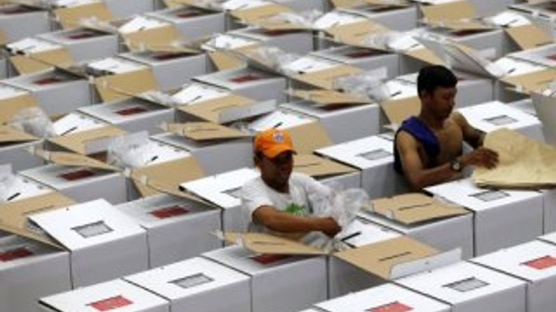 Endonezya'da sandık krizi: 272 ölü