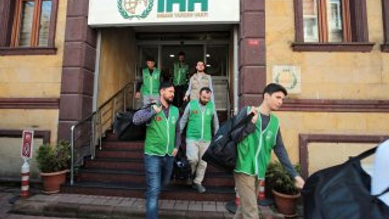 İHH’nın Ramazan ekipleri mesaiye başladı