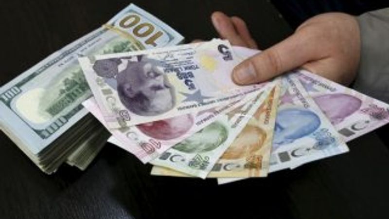 Dolar 6 TL'nin altına indi