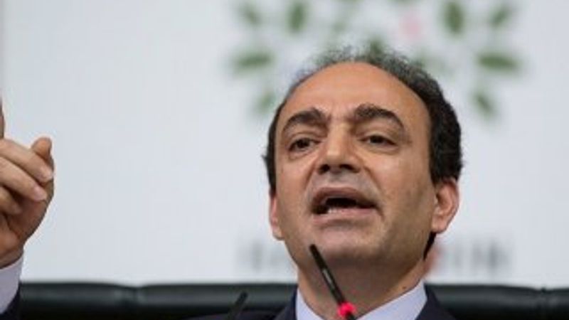 Osman Baydemir yurt dışına kaçtı