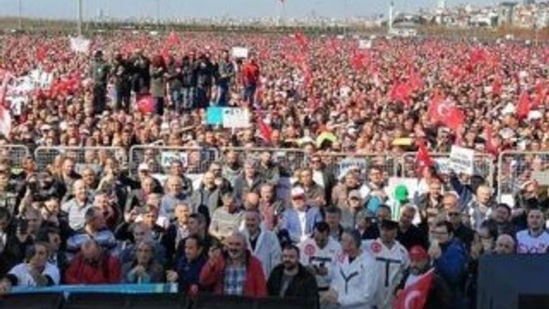 AK Parti önemli yasalar için toplandı