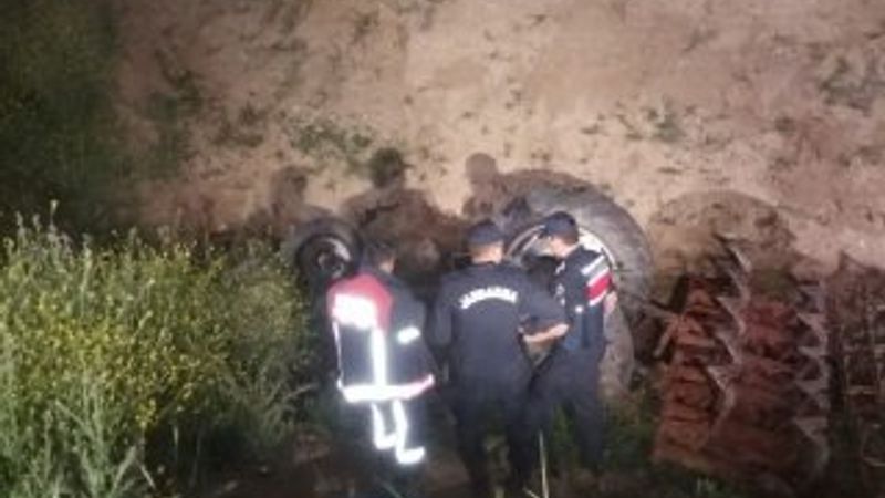 Başkent’te traktör şarampole uçtu: 1 ölü