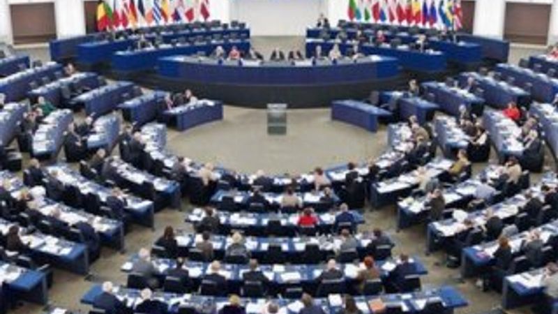 AB parlamentosu bugün seçime gidiyor