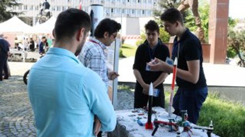 Zonguldaklı gençler roket üretti