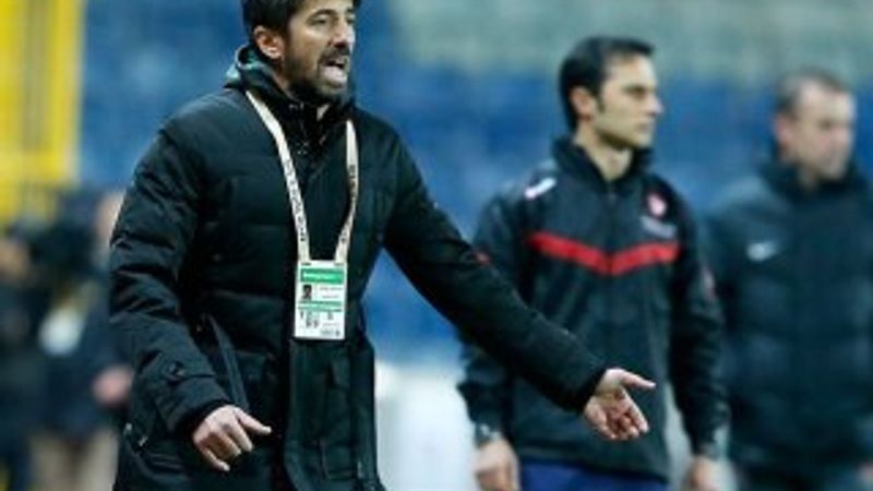 Eski futbolcu Zafer Biryol'a FETÖ'den tahliye kararı