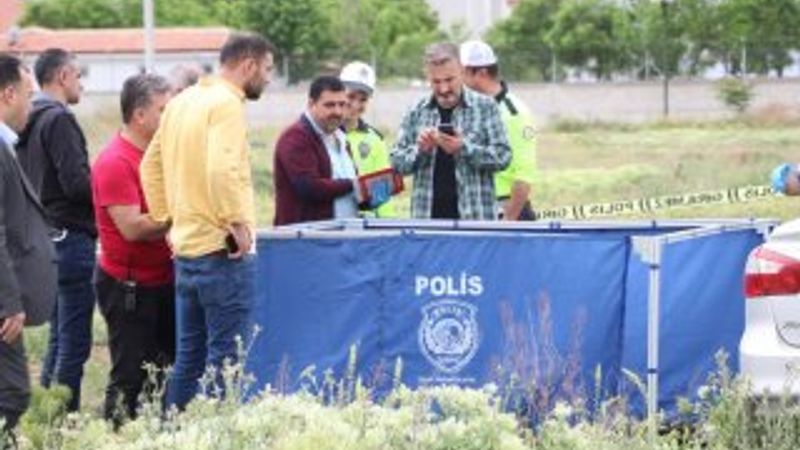 Boynuna ip bağlı genç ölü bulundu