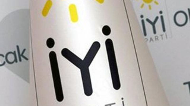 İYİ Parti'de tüzük kurultayı
