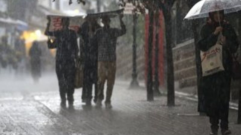 İstanbul'da sağanak etkili oldu