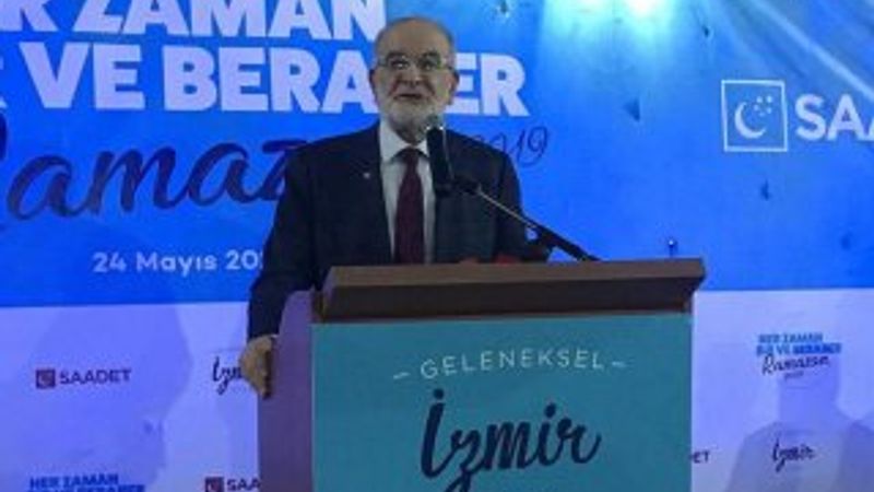 Temel Karamollaoğlu İzmir'de konuştu