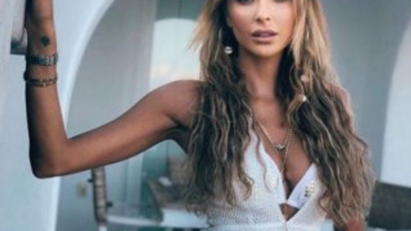 Özge Ulusoy sevgilisiyle poz vermedi