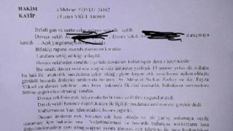 Avukatla hakim arasında 'etek boyu' tartışması