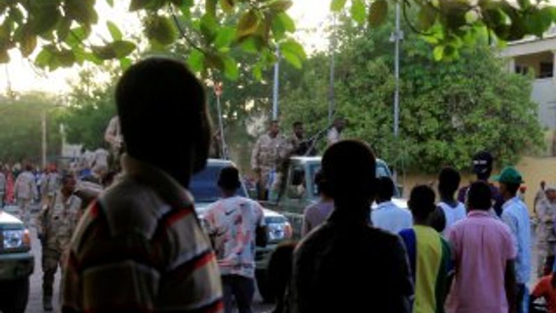 Sudan'da protestoculara kanlı müdahale: 5 ölü